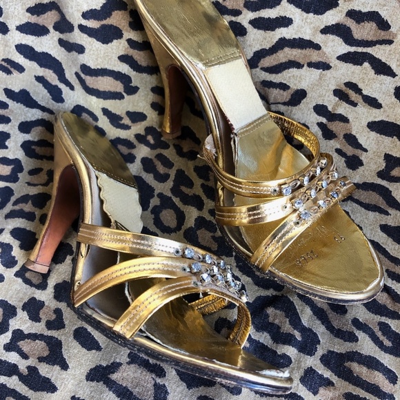 VTG 1950s Rhinestone Studded Gold Springolators High Heel Mules US 5 - Picture 2 of 9